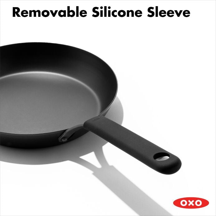 Carbon Steel Obsidian Series 8-Inch Frypan with Silicone Sleeve - US 4973