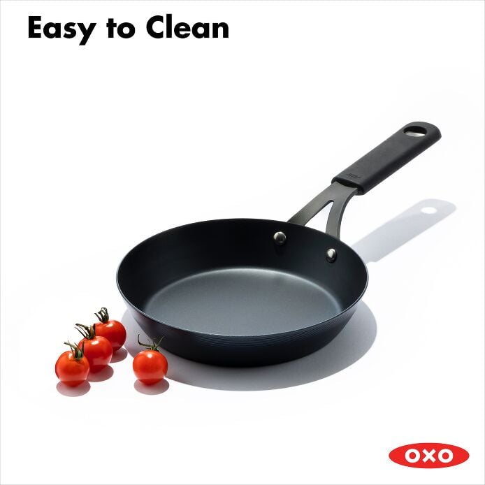 Carbon Steel Obsidian Series 8-Inch Frypan with Silicone Sleeve - US 4973