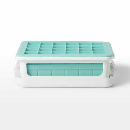 Covered Silicone Ice Cube Tray-Cocktail Cubes - US 6668