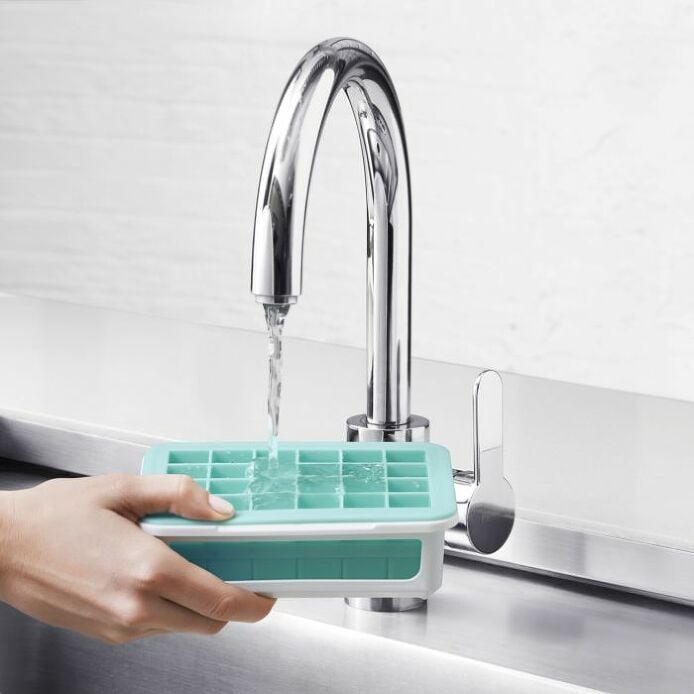 Covered Silicone Ice Cube Tray-Cocktail Cubes - US 6668
