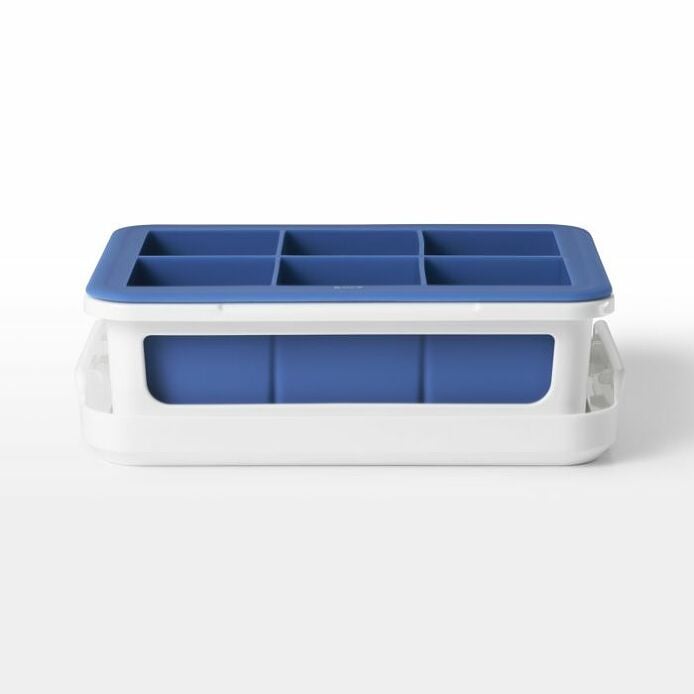 Covered Silicone Ice Cube Tray-Large Cube - US 3777