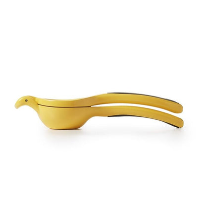 Citrus Squeezer - US 4219