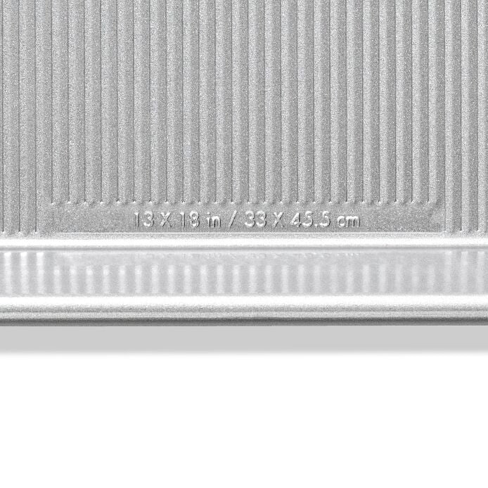 Non-Stick Pro Clear Coated Half Sheet Pan - US 8252