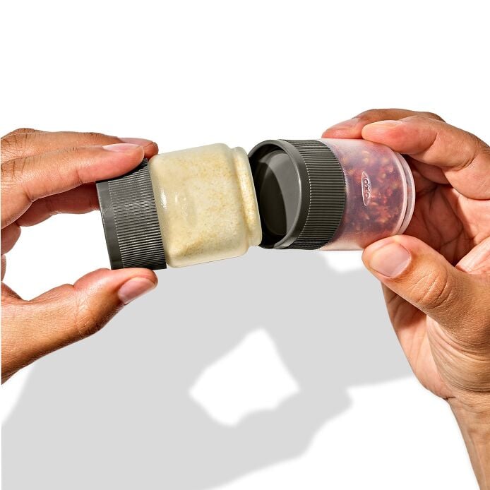 Outdoor 7-Piece Spice Shaker & Squeeze Bottle Set - US 3571