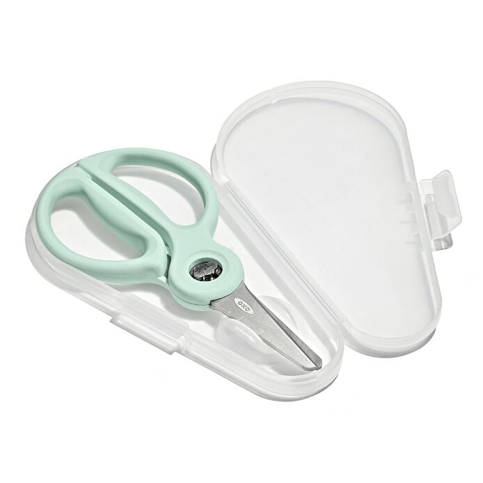 On-the-Go Food Scissors with Case - US 7454